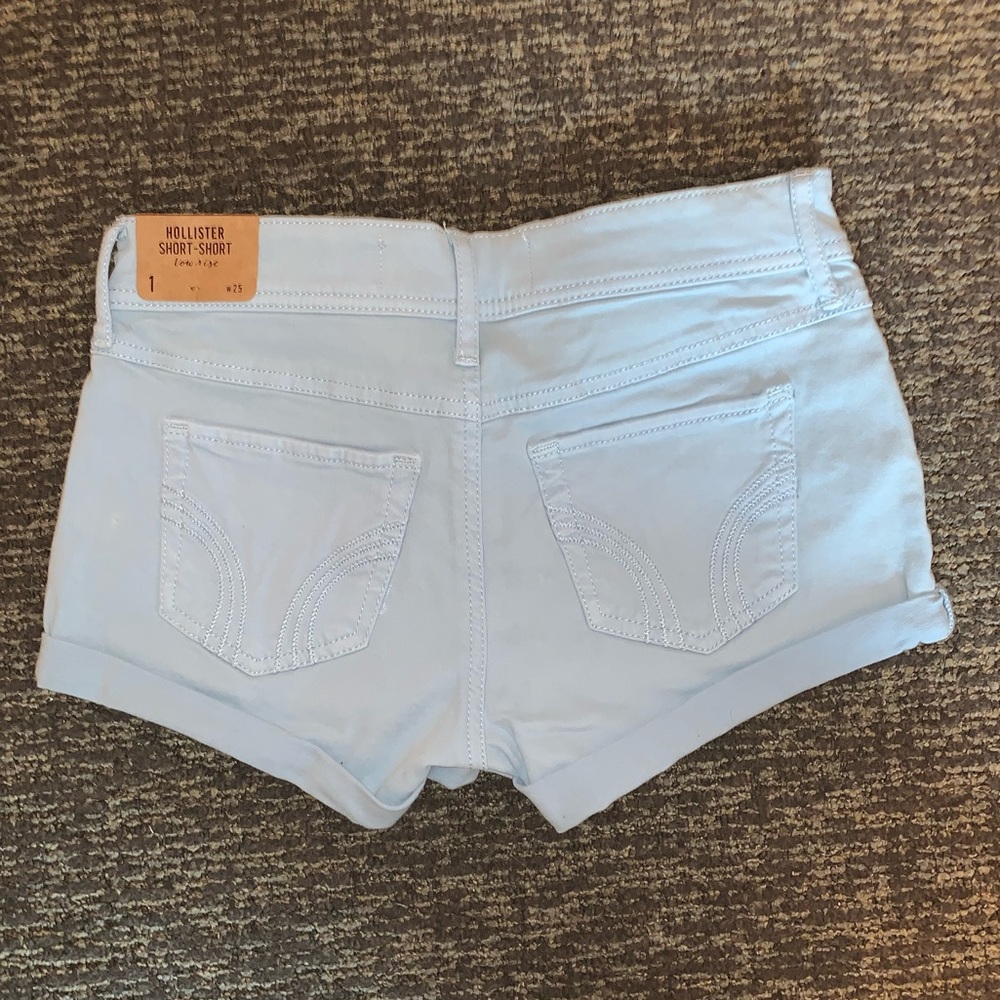 Hollister light blue jean shorts - Picture 2 of 5